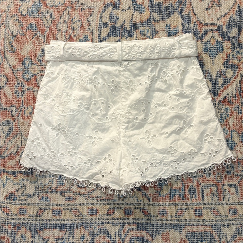 HEMANT & NANDITA White Eyelet Belted Cotton Shorts WITHOUT BELT - Picture 5 of 8